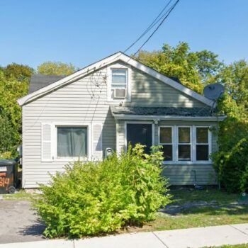 A single-storey house on 1st North Street, Syracuse